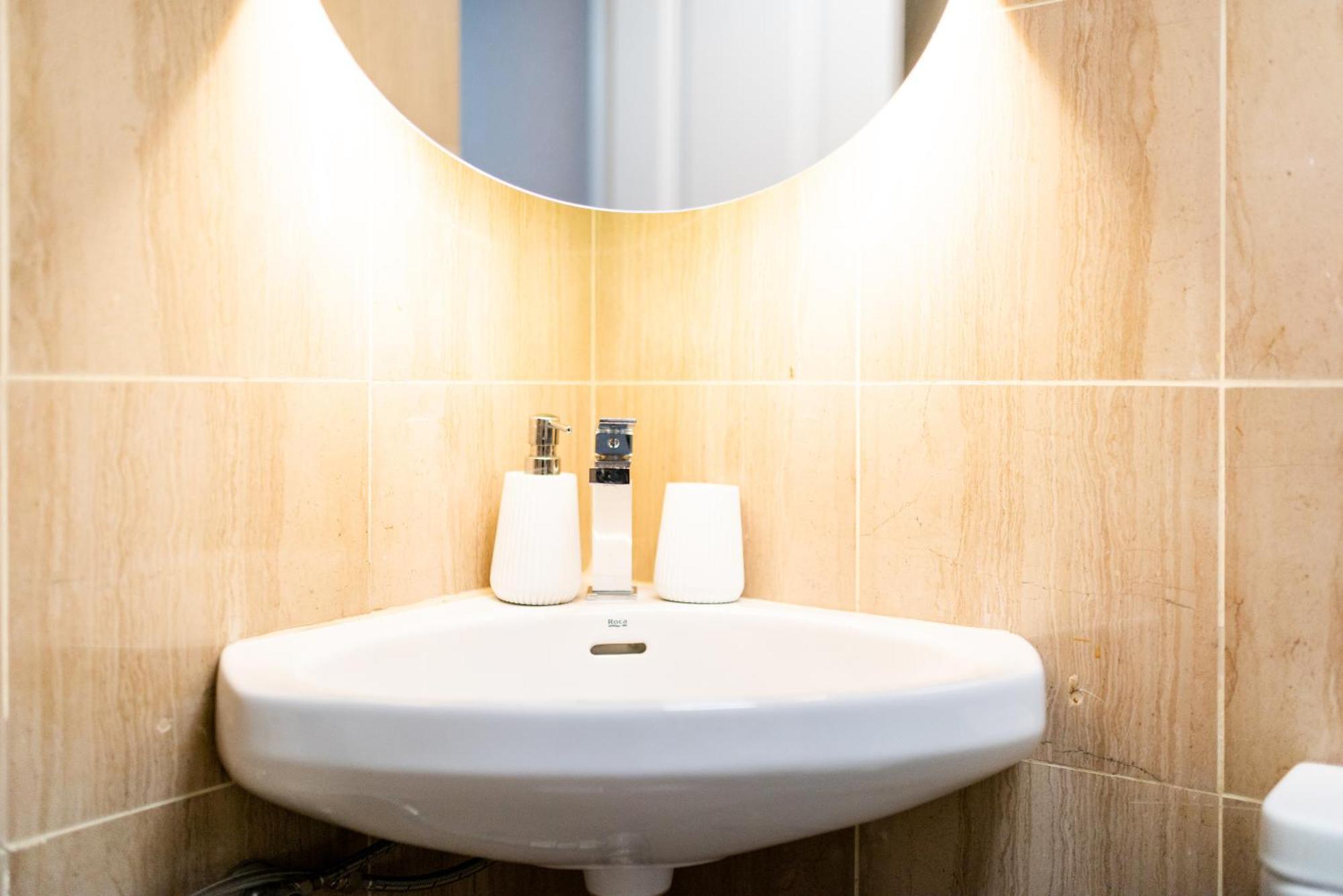 Moderno Apartamento En Granada Centro Exteriör bild