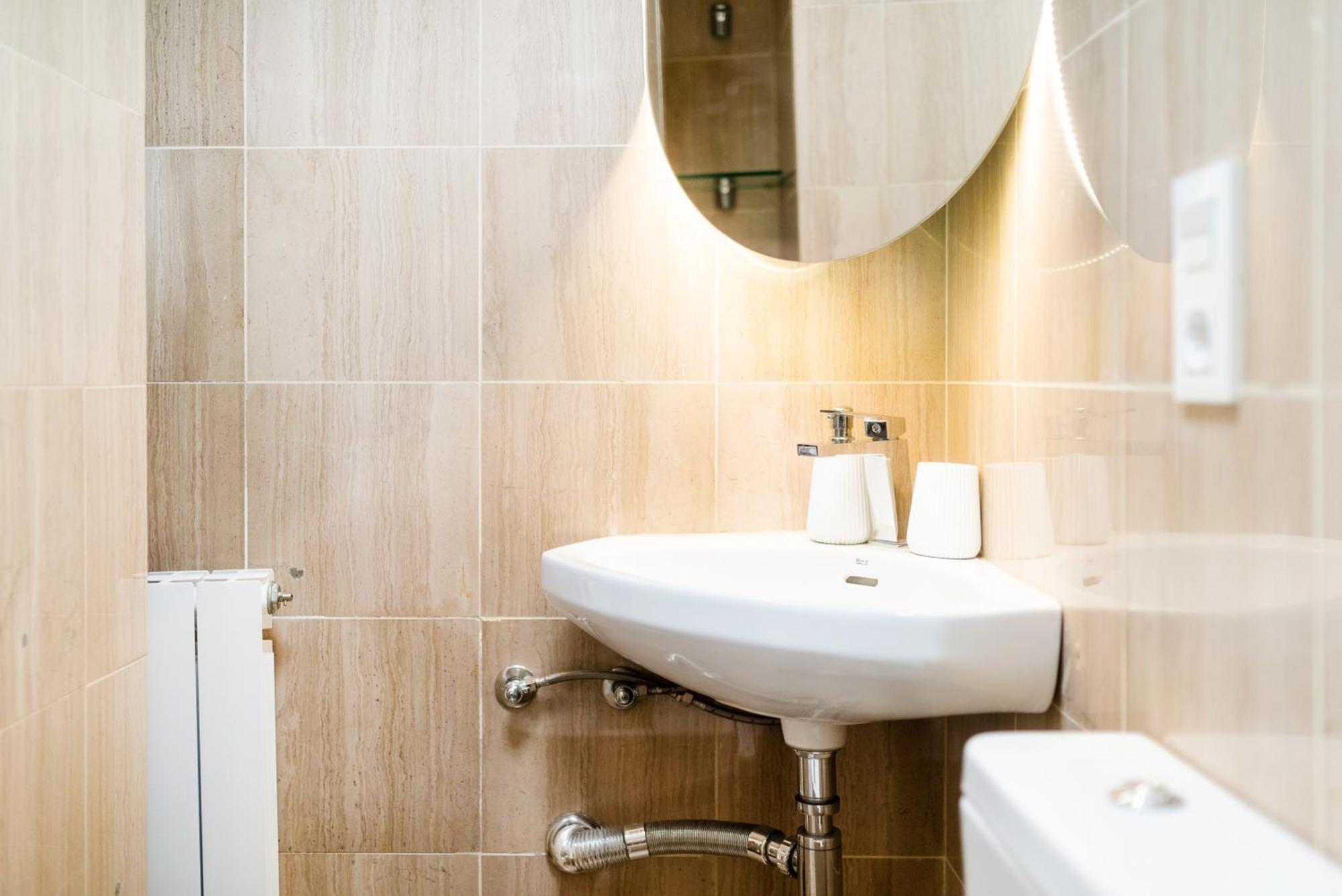 Moderno Apartamento En Granada Centro Exteriör bild